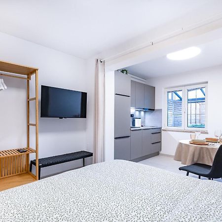 Isolana Apartment 伊佐拉 外观 照片